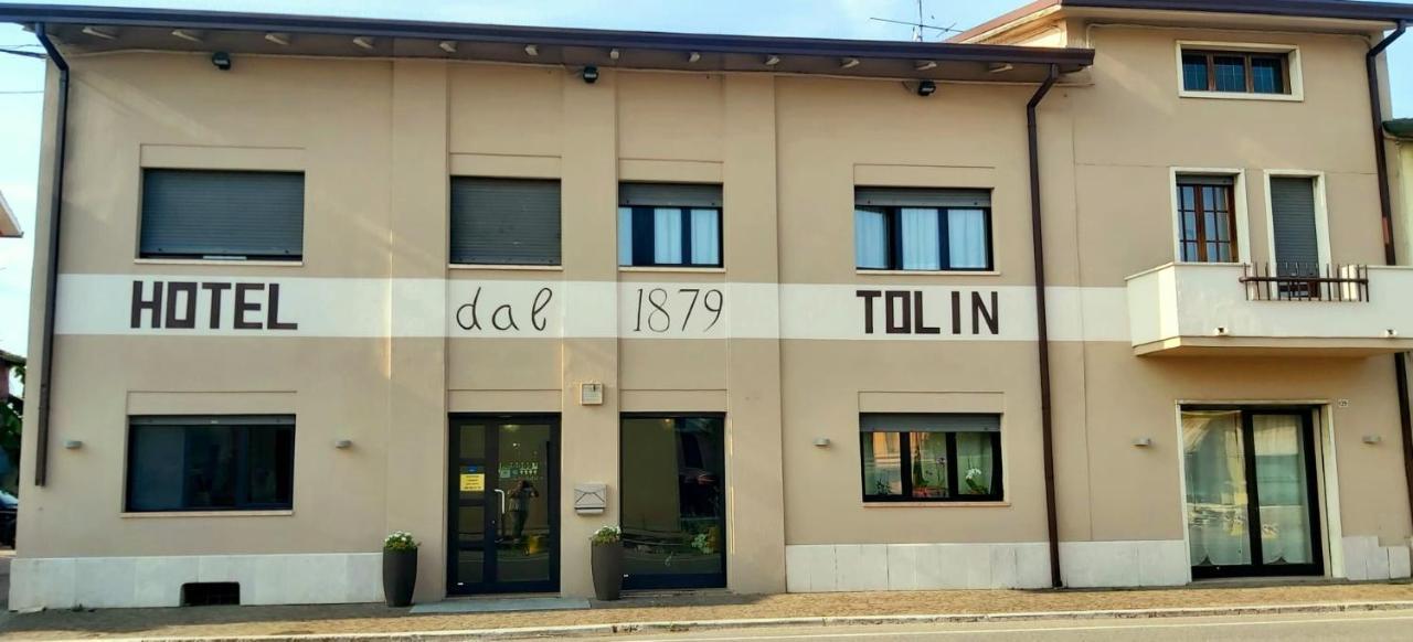 Hotel Tolin Ronco allʼAdige Buitenkant foto